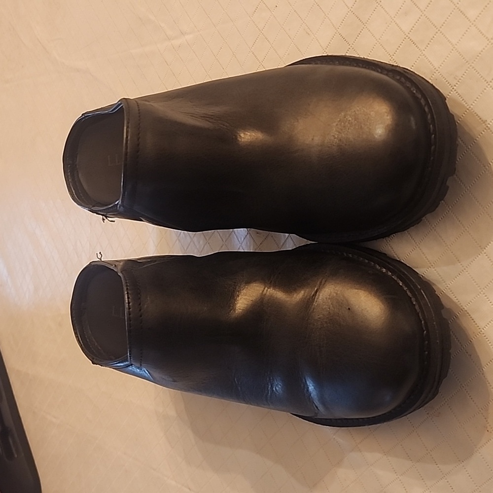 L L Bean Black Clogs